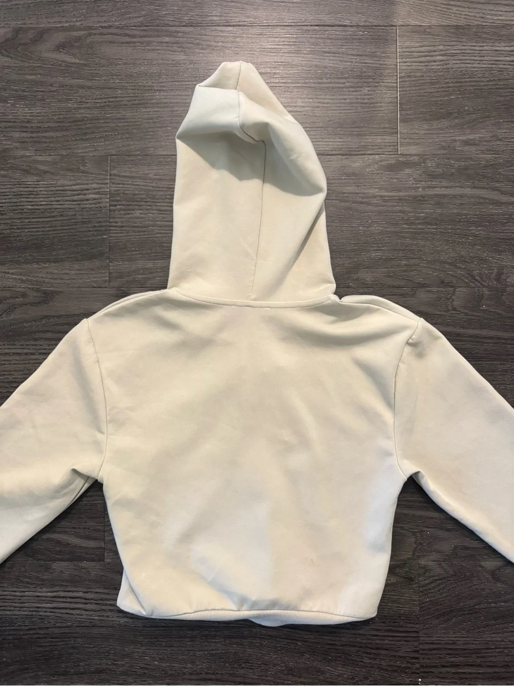 Zara Cropped Zip Up Jacket in Cream